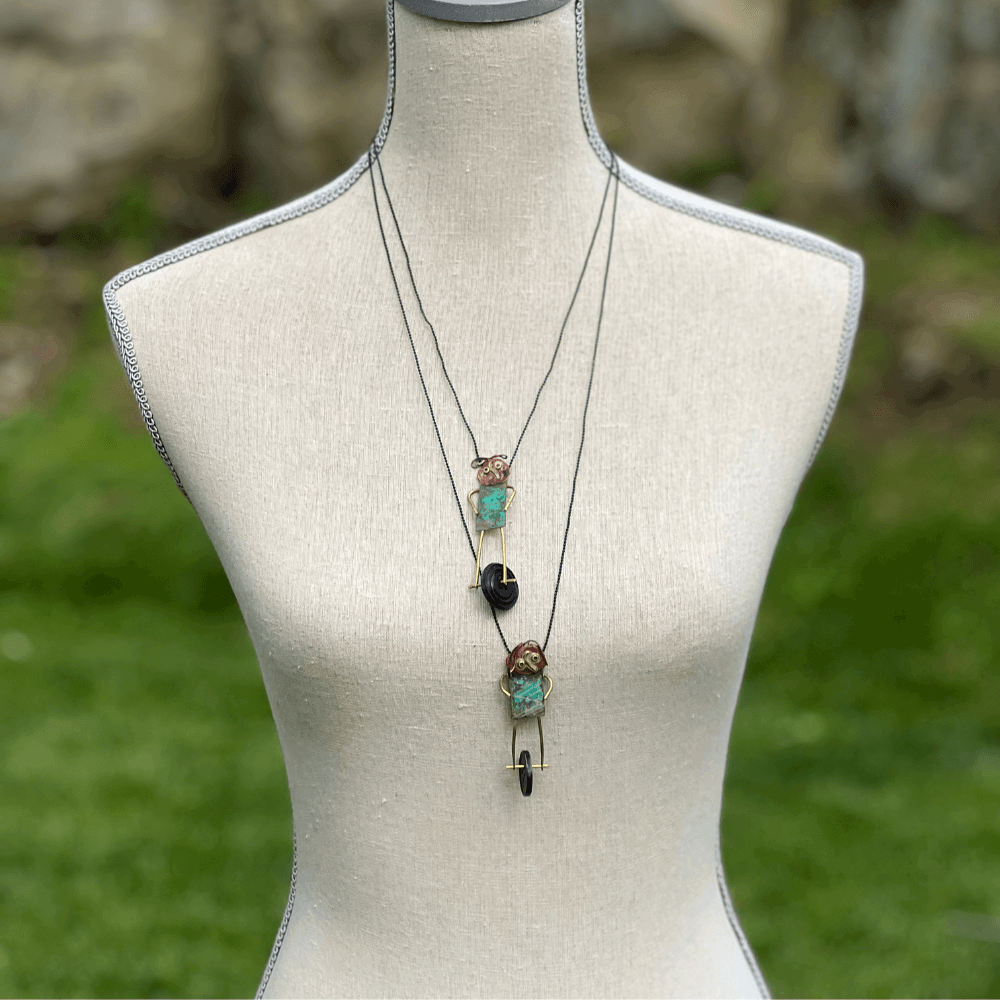 ArgenDoll Bronze Pendant Necklace